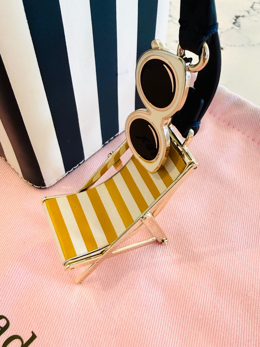Kate Spade Sunkiss Cabana Tent Bag 3D Novelty Crossbody Rare Collectible - Picture 3 of 15